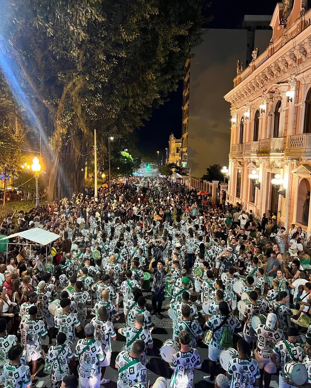 Snapinst.app_472530496_1049789856907398_6568793777854057802_n_1080